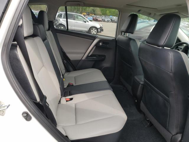 Photo 11 from auction – 2017 TOYOTA RAV4 LIMIT with VIN 2T3DFREV7HW557164