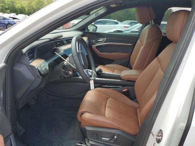 Photo 7 from auction – 2024 AUDI Q8 E-TRON with VIN WA16ABGE3RB035664
