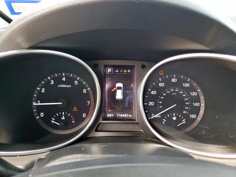 Photo 9 from auction – 2017 HYUNDAI SANTA FE S with VIN 5NMZU3LB0HH007360