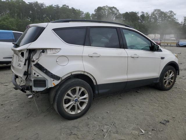 Photo 3 from auction – 2018 FORD ESCAPE SE with VIN 1FMCU9GD1JUC74425