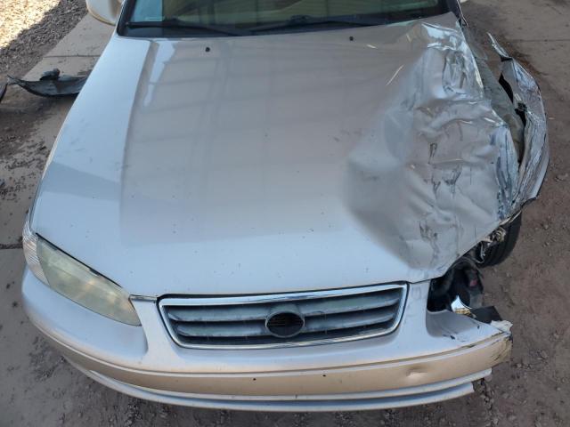 Photo 11 from auction – 2001 TOYOTA CAMRY LE with VIN 4T1BF22K11U120459