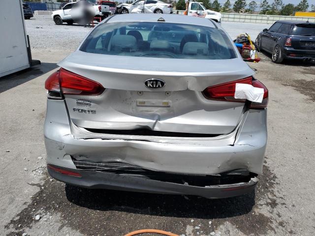 Photo 6 from auction – 2017 KIA FORTE LX with VIN 3KPFK4A70HE039021