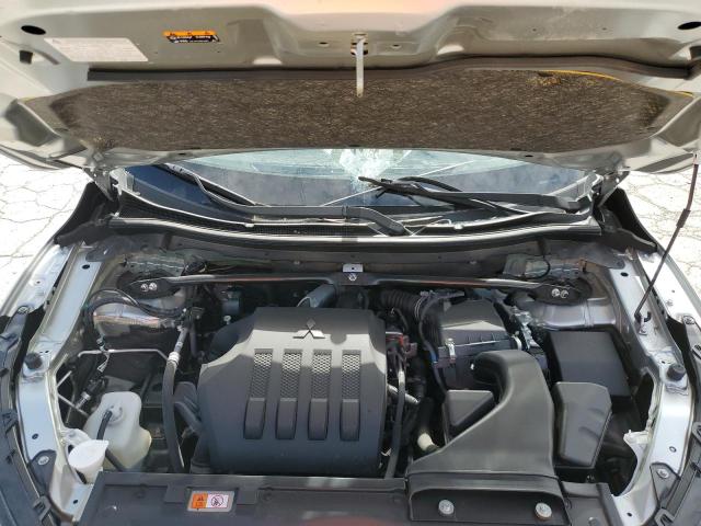 Photo 12 from auction – 2023 MITSUBISHI ECLIPSE CR with VIN JA4ATWAA7PZ002432