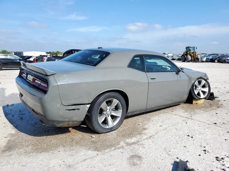 Photo 3 from auction – 2019 DODGE CHALLENGER with VIN 2C3CDZAG2KH722879