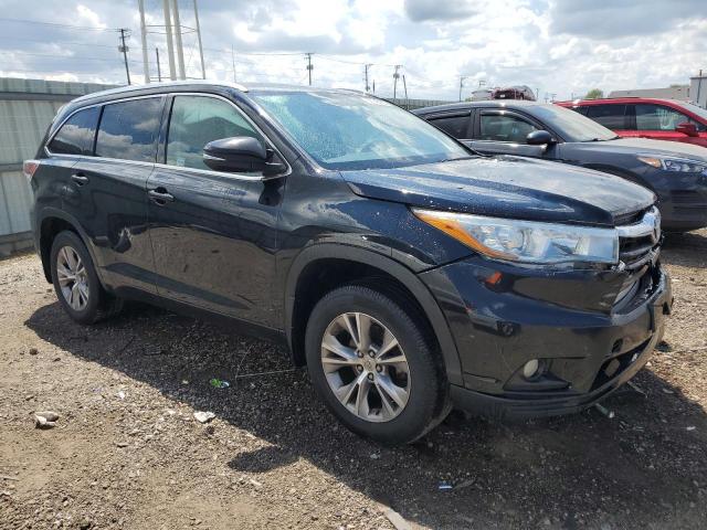 Photo 4 from auction – 2015 TOYOTA HIGHLANDER with VIN 5TDJKRFH0FS219546