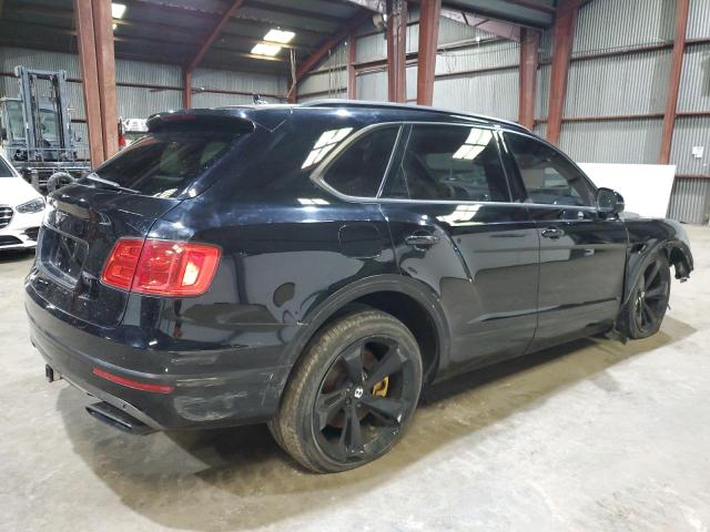 Photo 3 from auction – 2018 BENTLEY BENTAYGA with VIN SJAAC4ZV1JC023032