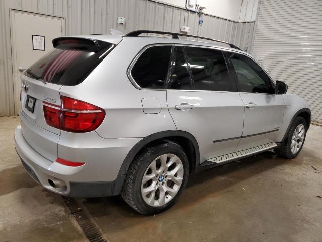 Photo 3 from auction – 2013 BMW X5 XDRIVE3 with VIN 5UXZV4C5XD0B23352