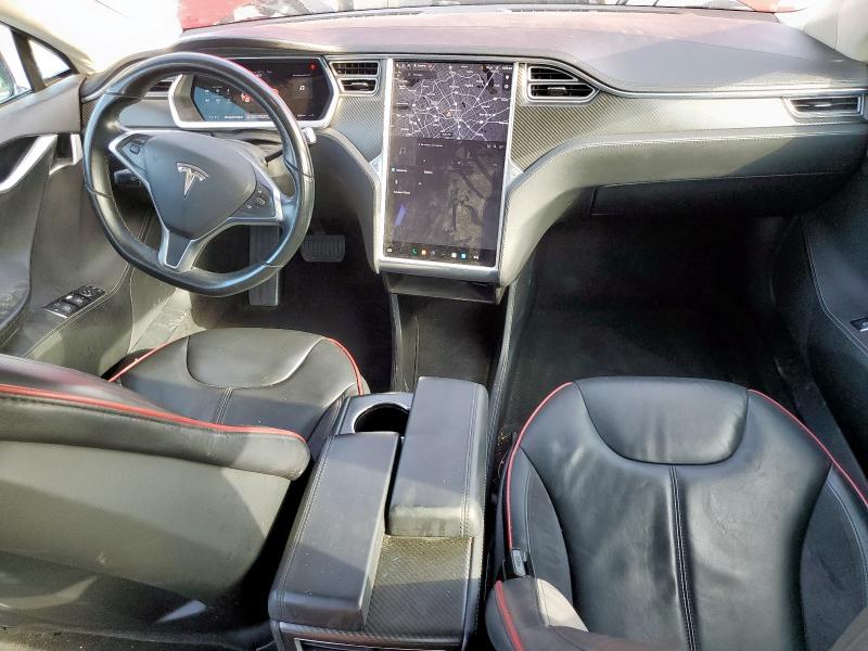 Photo 8 from auction – 2014 TESLA MODEL S with VIN 5YJSA1H17EFP35821