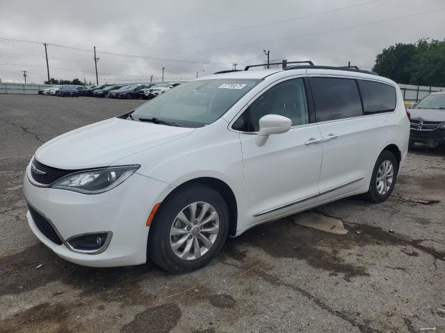 CHRYSLER PACIFICA T 2017 with VIN 2C4RC1BG1HR702473 - Photo from auction