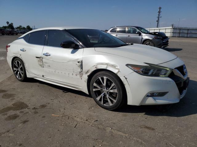 Photo 4 from auction – 2017 NISSAN 200SX/SE with VIN 1N4AA6AP5HC439193