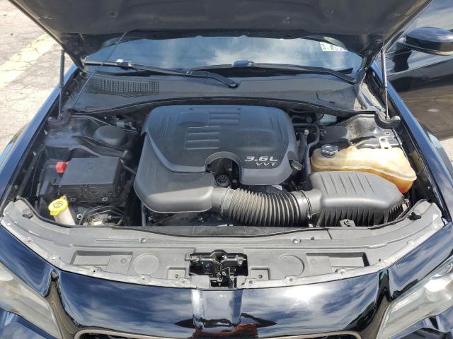 Photo 11 from auction – 2017 CHRYSLER 300 S with VIN 2C3CCABG1HH593898
