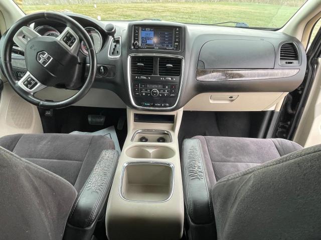 Photo 9 from auction – 2011 DODGE GRAND CARA with VIN 2D4RN5DG9BR608334