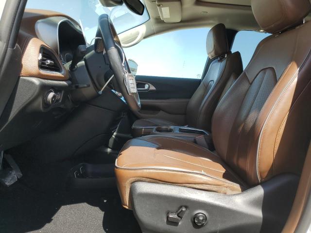 Photo 7 from auction – 2017 CHRYSLER PACIFICA L with VIN 2C4RC1GG9HR504572