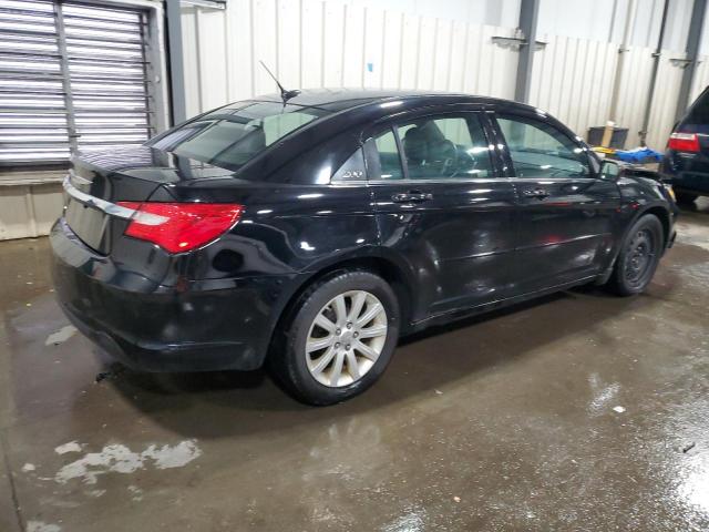 Photo 3 from auction – 2013 CHRYSLER 200 TOURIN with VIN 1C3CCBBB0DN666223