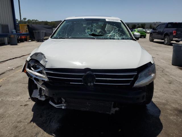 Photo 5 from auction – 2017 VOLKSWAGEN JETTA SE with VIN 3VWDB7AJ6HM290245