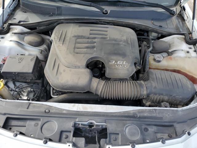 Photo 11 from auction – 2015 CHRYSLER 300C PLATI with VIN 2C3CCAPG3FH922638
