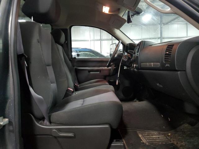 Photo 10 from auction – 2011 CHEVROLET SILVERADO with VIN 1GCNKSE06BZ156384