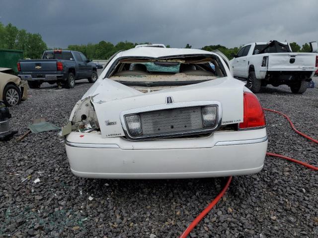 Photo 6 from auction – 2010 LINCOLN TOWN CAR S with VIN 2LNBL8CV1AX601244