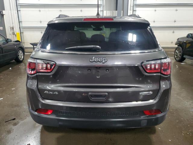 Photo 6 from auction – 2017 JEEP COMPASS LA with VIN 3C4NJDBBXHT692968