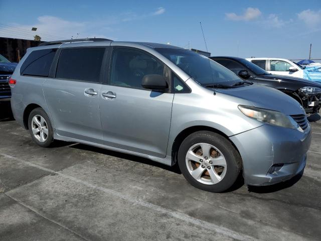 Photo 4 from auction – 2011 TOYOTA SIENNA with VIN 5TDKK3DC8BS058219