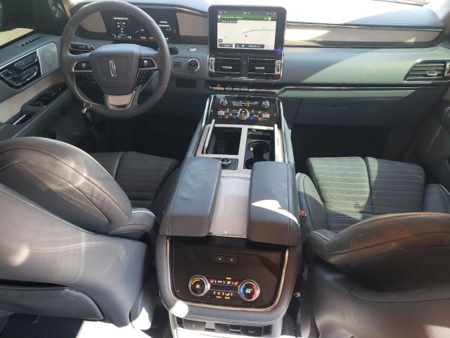 Photo 8 from auction – 2020 LINCOLN NAVIGATOR with VIN 5LMJJ2TT7LEL13565