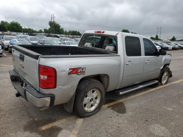 Photo 3 from auction – 2011 CHEVROLET SILVERADO with VIN 3GCPKSE24BG124446