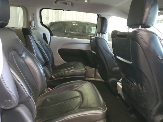Photo 11 from auction – 2018 CHRYSLER PACIFICA H with VIN 2C4RC1N73JR178356