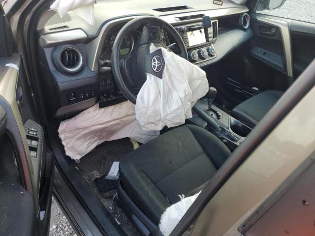 Photo 8 from auction – 2015 TOYOTA RAV4 LE with VIN 2T3BFREV7FW400769