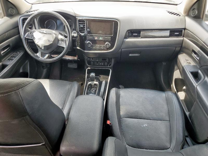 Photo 8 from auction – 2018 MITSUBISHI OUTLANDER with VIN JA4AD3A31JZ002544