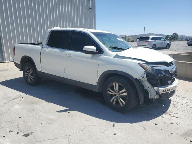 Photo 4 from auction – 2017 HONDA RIDGELINE with VIN 5FPYK3F4XHB022956