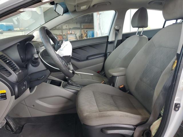 Photo 7 from auction – 2016 KIA FORTE LX with VIN KNAFK4A69G5517323