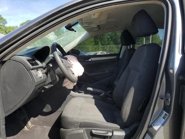 Photo 7 from auction – 2012 VOLKSWAGEN PASSAT S with VIN 1VWAP7A35CC015935