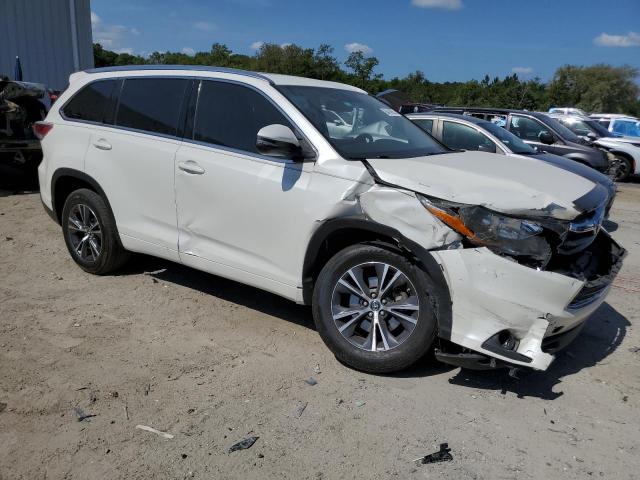 Photo 4 from auction – 2016 TOYOTA HIGHLANDER with VIN 5TDKKRFH1GS506447