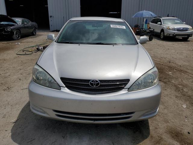 Photo 5 from auction – 2004 TOYOTA CAMRY LE with VIN 4T1BE32KX4U846060