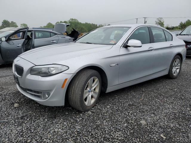 BMW 528 I 2013 with VIN WBAXG5C53DDY32099 - Photo from auction