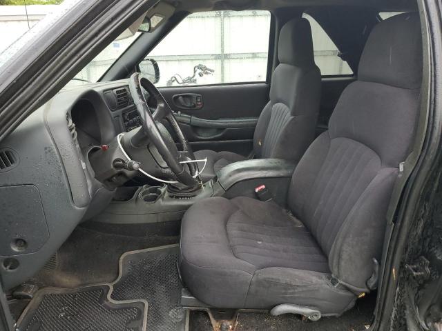Photo 7 from auction – 2004 CHEVROLET BLAZER with VIN 1GNCS18XX4K112191