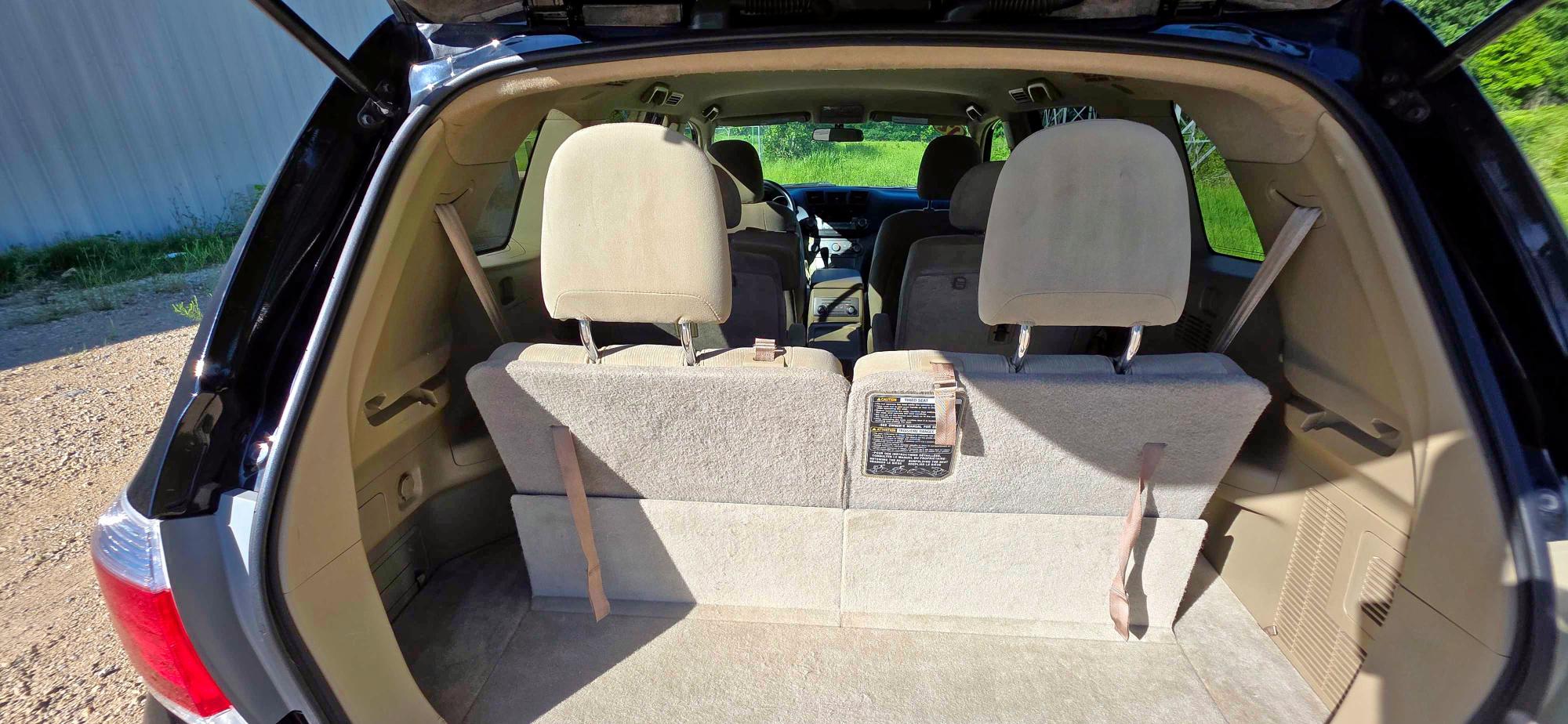Photo 9 from auction – 2012 TOYOTA HIGHLANDER with VIN 5TDZK3EH5CS088465