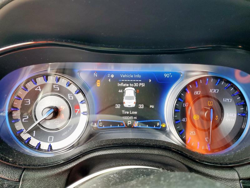 Photo 9 from auction – 2020 CHRYSLER 200 SEDAN with VIN 2C3CCAGG2LH151035
