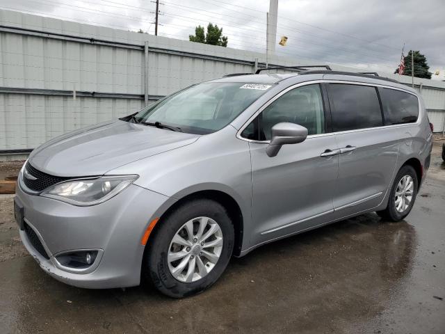 CHRYSLER PACIFICA T 2017 with VIN 2C4RC1BG7HR831995 - Photo from auction