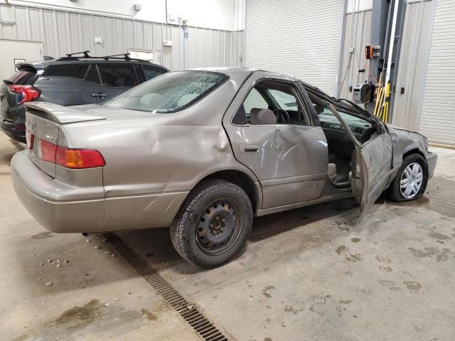 Photo 3 from auction – 2000 TOYOTA CAMRY CE with VIN JT2BG22K8Y0445766