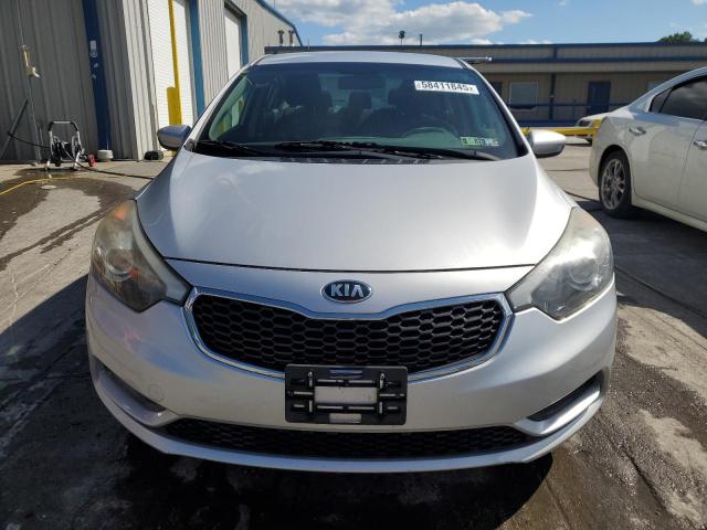 Photo 5 from auction – 2016 KIA FORTE LX with VIN KNAFK4A69G5484274