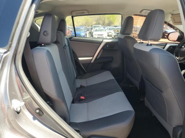 Photo 11 from auction – 2014 TOYOTA RAV4 LE with VIN 2T3BFREV8EW222479