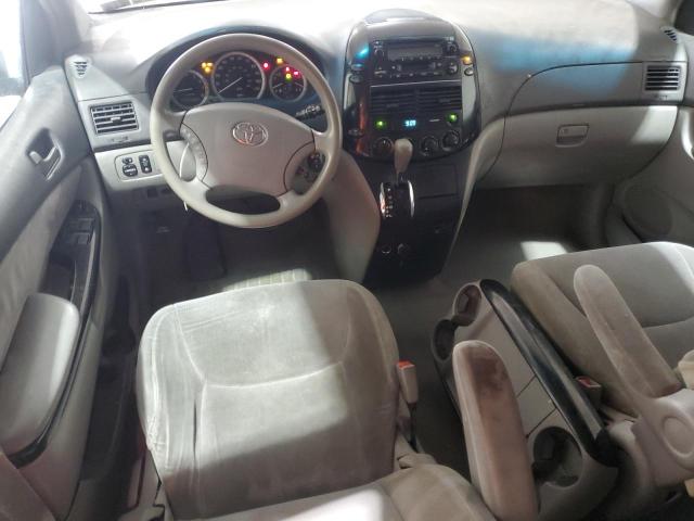 Photo 8 from auction – 2004 TOYOTA SIENNA CE with VIN 5TDZA23C24S195320