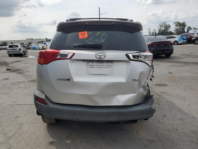 Photo 6 from auction – 2015 TOYOTA RAV4 XLE with VIN JTMWFREV9FD065111
