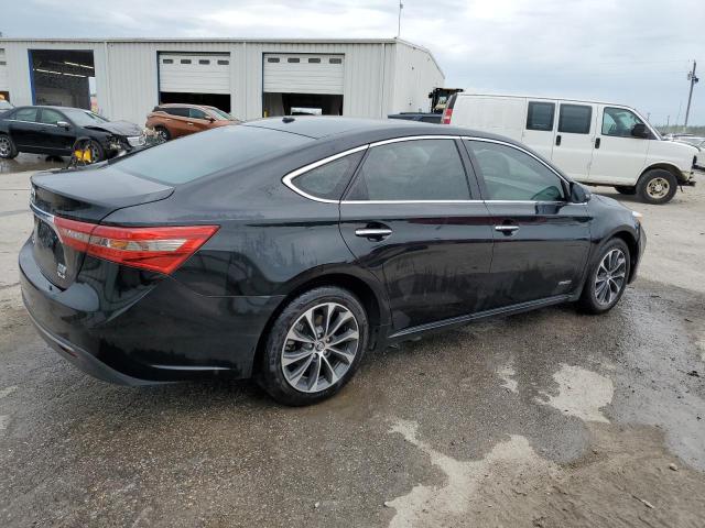 Photo 3 from auction – 2018 TOYOTA AVALON HYB with VIN 4T1BD1EB6JU064806
