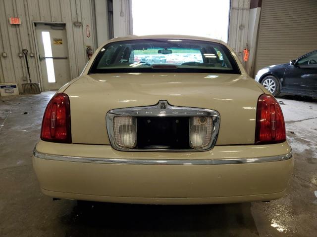 Photo 6 from auction – 2000 LINCOLN TOWN CAR C with VIN 1LNHM83W4YY884748