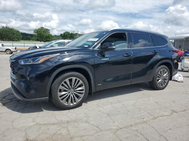 TOYOTA HIGHLANDER 2021 with VIN 5TDEBRCH7MS017063 - Photo from auction