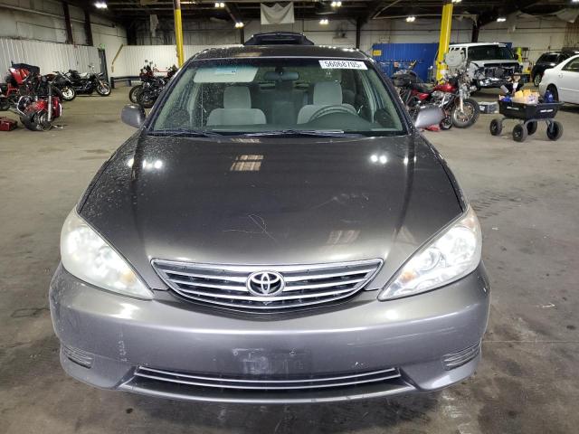 Photo 5 from auction – 2005 TOYOTA CAMRY LE with VIN 4T1BE30K85U528569
