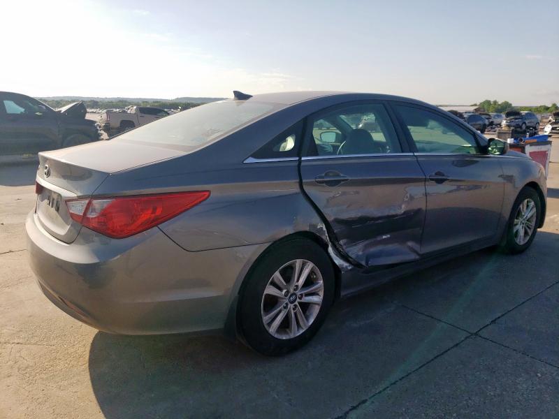 Photo 3 from auction – 2013 HYUNDAI SONATA GLS with VIN 5NPEB4AC2DH779913