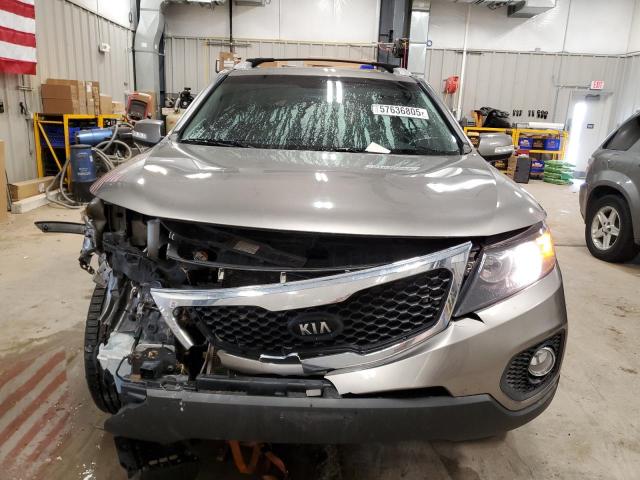 Photo 5 from auction – 2013 KIA SORENTO EX with VIN 5XYKUDA62DG409625